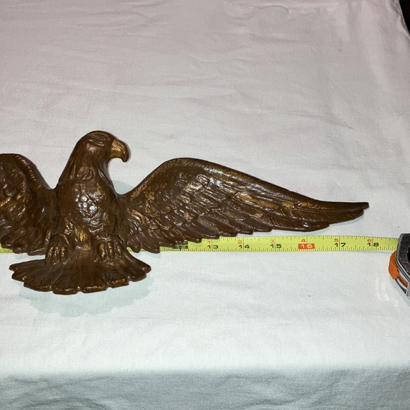 Vintage Brass American Bold Eagle EMIG 328. - Picture 5 of 9